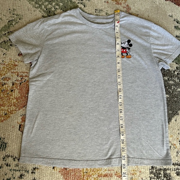 Disney Mickey Mouse Womens Size Small T-Shirt Embroidered Gray Short Sleeve - Picture 5 of 7